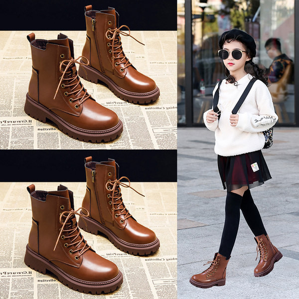 Παιδικά μποτάκια με καφέ κορδόνια