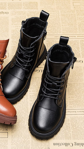 Model simplu de ghete copii tip cubanez