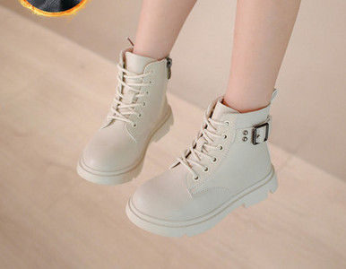 Παιδικές μπότες από οικολογικό δέρμα - πολλά μοντέλα