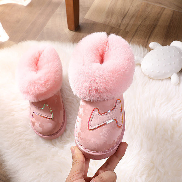 Cizme elegante pentru copii, cu căptușeală moale și broderie