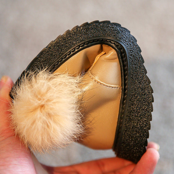 Modern, pehelyes bőrcsizma lányoknak