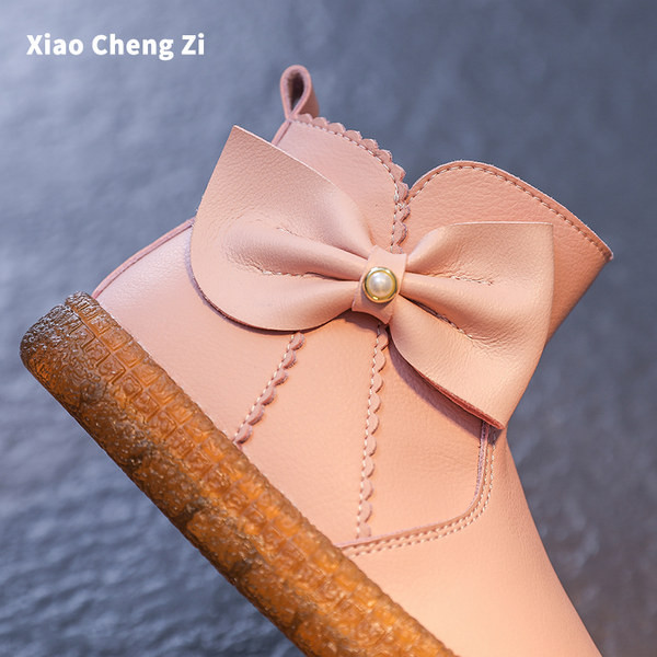 Παιδικά έκο δερμάτινα μποτάκια με κορδέλα