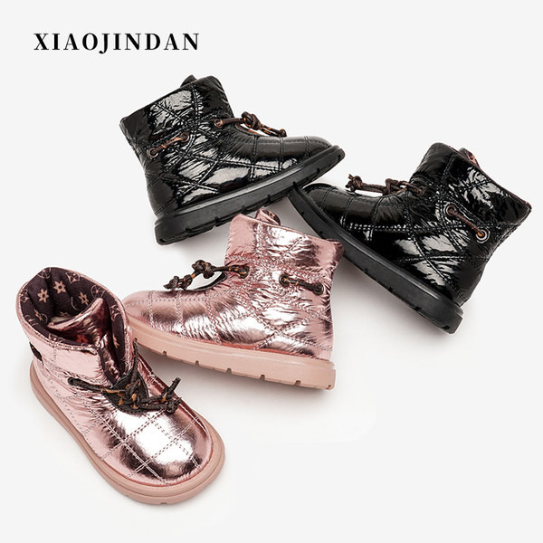 Παιδικές μπότες λουστρίνι για κορίτσια