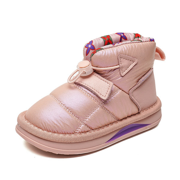 Χειμερινά παιδικά μποτάκια για κορίτσια σε μαύρο και ροζ χρώμα