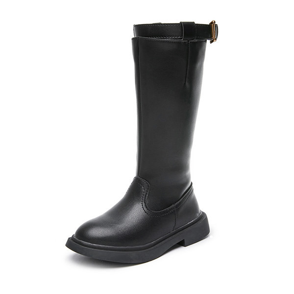 Παιδικά έκο δερμάτινα μποτάκια με αγκράφα σε μαύρο χρώμα