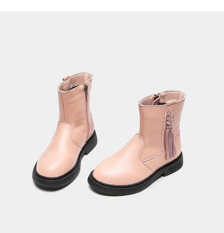 Modern, öko bőrből készült gyerekcsizma cipzárral és fűzővel