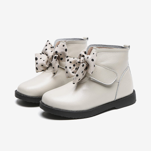 Παιδικά μποτάκια με κορδέλα  πουά