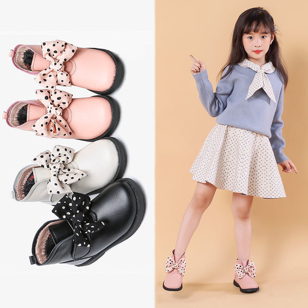 Παιδικά μποτάκια με κορδέλα  πουά