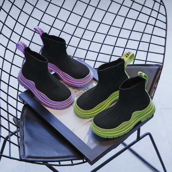 Gyermek zokni színes talppal