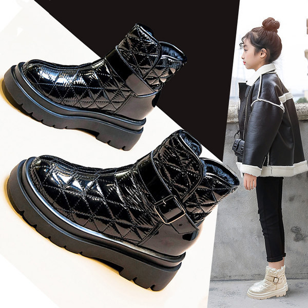 Cizme de copii actuale cu cataramă model rotunjită