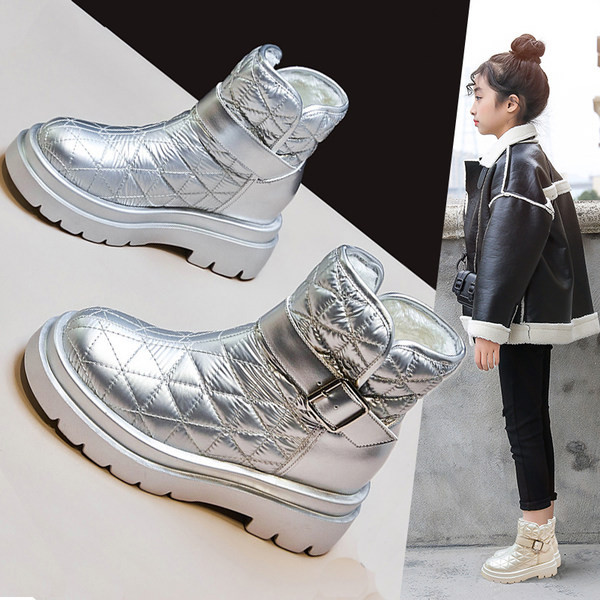 Cizme de copii actuale cu cataramă model rotunjită