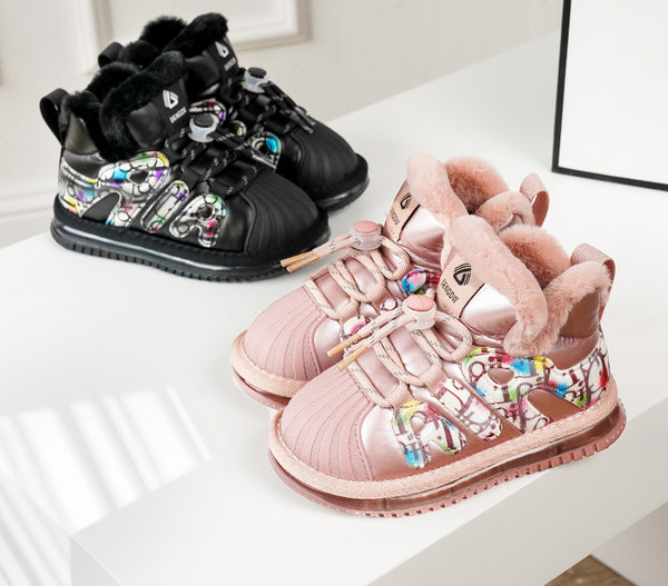 Κομψές παιδικές μπότες για κορίτσια με κορδόνια και επίπεδη σόλα