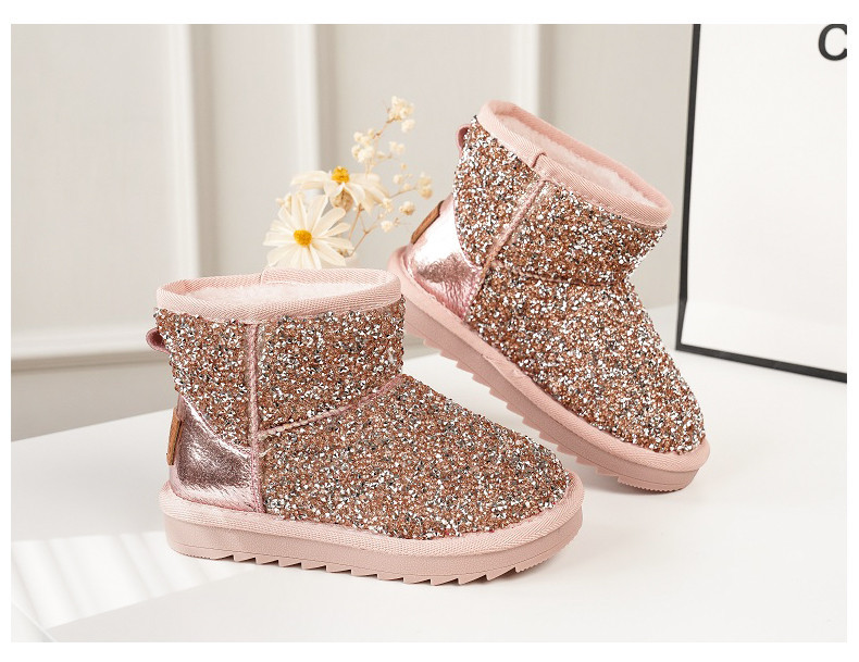 Модерни детски боти с мека подплата и лъскав ефект