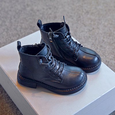 Παιδικά μοντέρνα μποτάκια για κορίτσια από συνθετικό δέρμα με κορδόνια