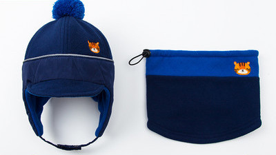 Set palarie pentru copii cu esarfa si aplicatie