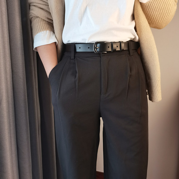 Muški kožni remen sa kopčom - crne boje