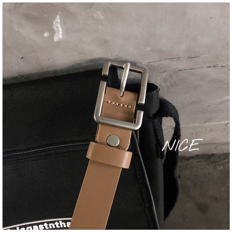 Μοντέρνα ανδρική ζώνη με μεταλλική πόρπη - τριών χρωμάτων