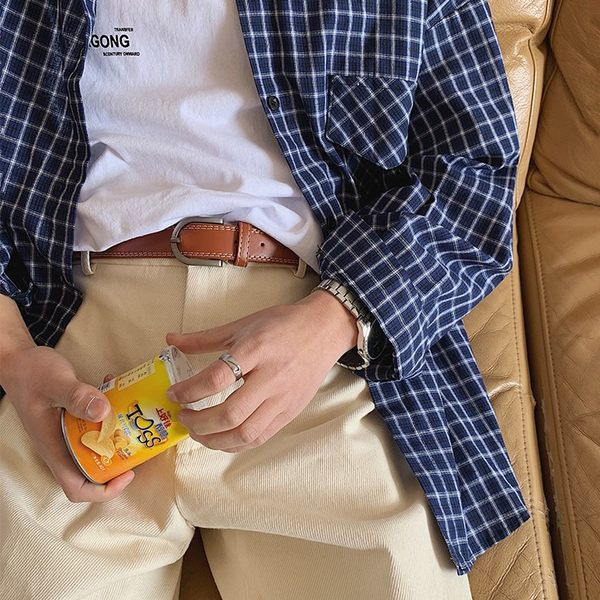 Sima modell férfi műbőr öv fém csattal