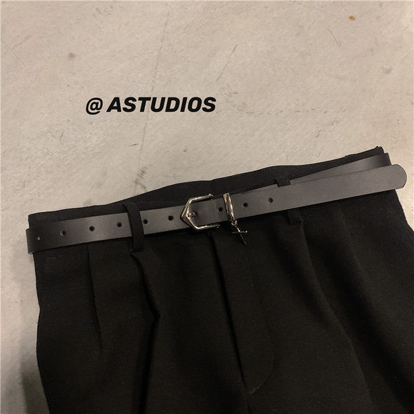 Ανδρική έκο δερμάτινη ζώνη με μεταλλική αγκράφα - μαύρο χρώμα