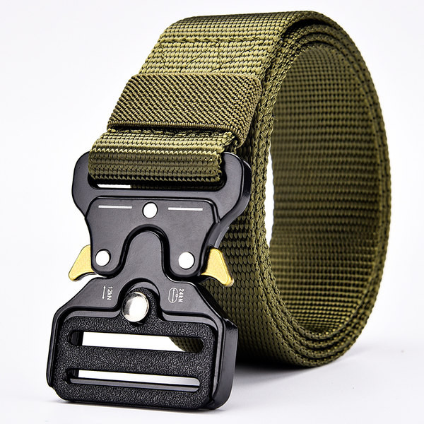 Praegune meeste vöö kolmes värvitoonis