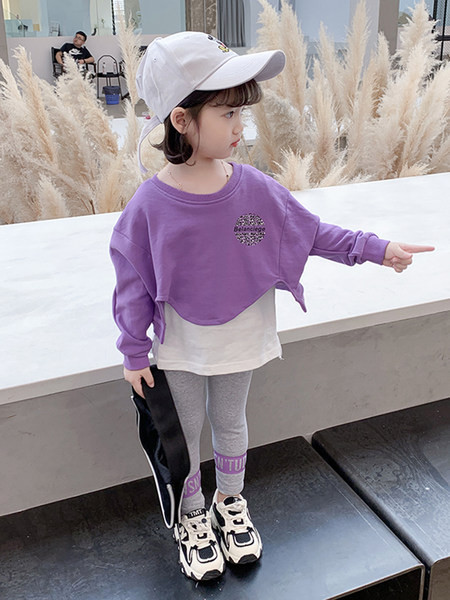 Спортно-ежедневен сет от две части за момиче - клин и блуза