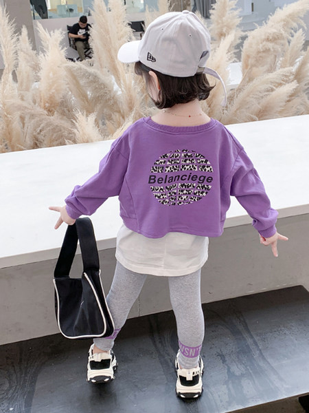 Спортно-ежедневен сет от две части за момиче - клин и блуза