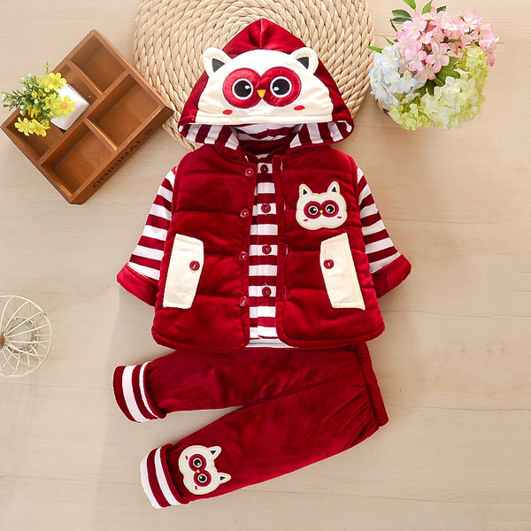 Модерен детски комплект от три части панталон елек и блуза за момичета