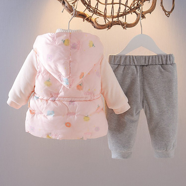 Νέο μοντέλο παιδικό σετ σε τρία μέρη - για κορίτσια