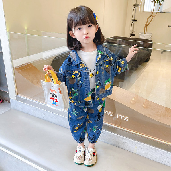 Παιδικό μοντέρνο σετ τζιν δύο τεμαχίων για κορίτσια