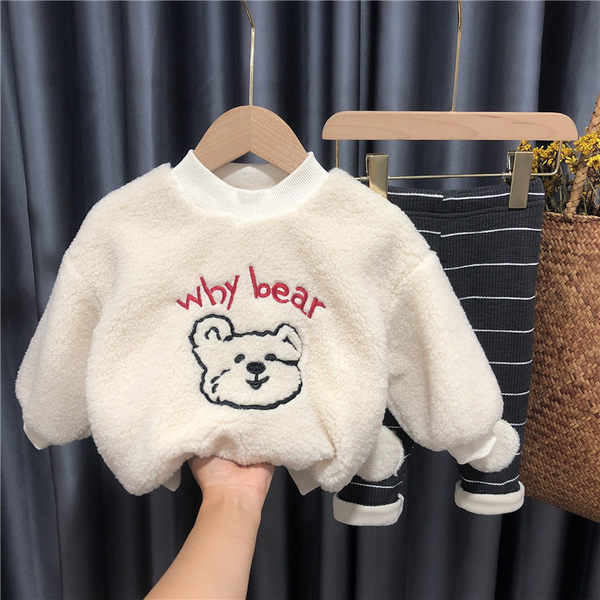 Μοντέρνο παιδικό σετ με κέντημα δύο τεμαχίων