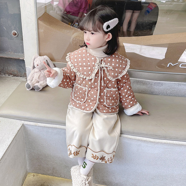 Παιδικό σετ μπουφάν με βολάν και παντελόνι