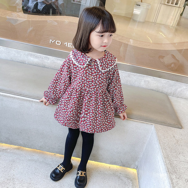 Σετ μοντέρνο παιδικό φόρεμα με φλοράλ μοτίβο και γιλέκο