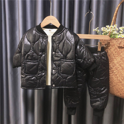 Set modern pentru copii în două modele din trei părți