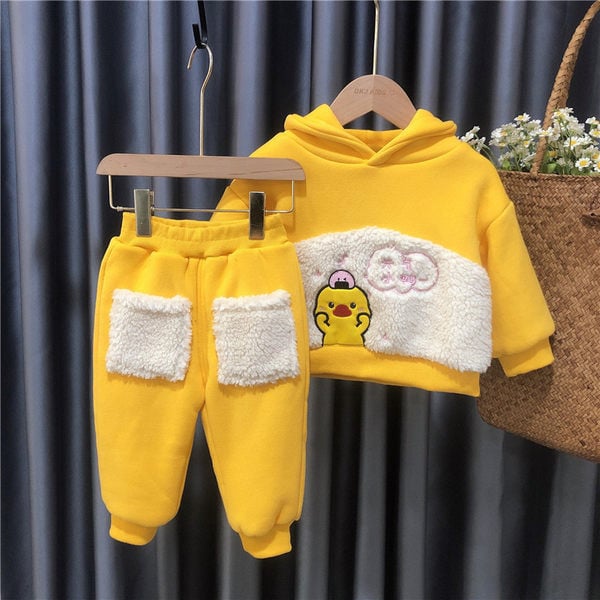 Őszi-téli blúz szett kapucnival és fehérneművel lányoknak