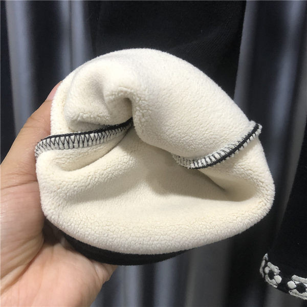 Modern téli szett gyerekeknek