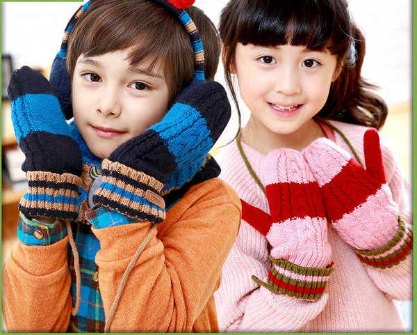 Παιδικά χειμωνιάτικα γάντια σε πολλά χρώματα