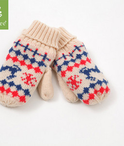 Παιδικά πλεκτά γάντια με ένα δάχτυλο