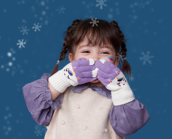 Παιδικά γάντια για αγόρια και κορίτσια με εφαρμογές