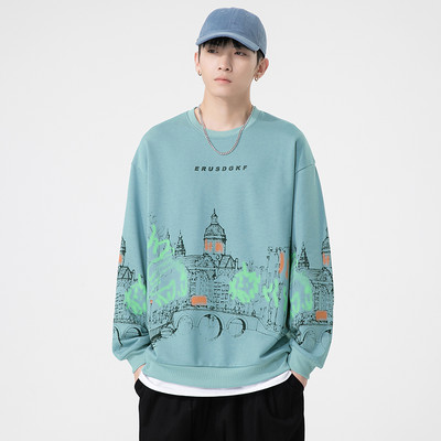 Bluza barbatesta model nou cu aplicatie colorata si decolteu rotund