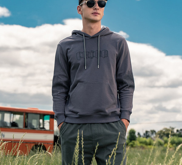 Hanorac casual barbatesc fara inchidere cu cravate