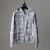 Férfi pulóver cipzárral és kapucnival szürke színben