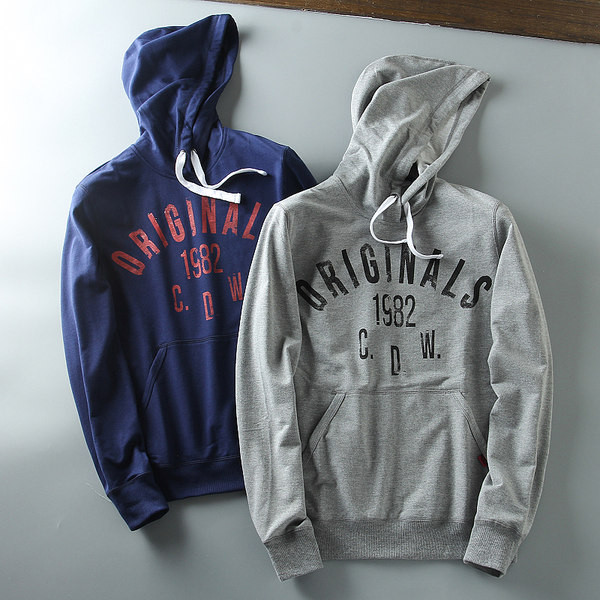 Férfi pulóver kapucnival és felirattal - két színben