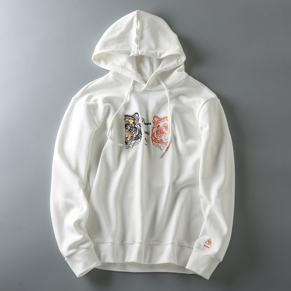 Hanorac pentru bărbați cu aplicație și glugă - două culori102