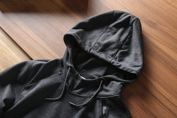 Καθημερινό φούτερ με κουκούλα και κορδόνια-για άντρες