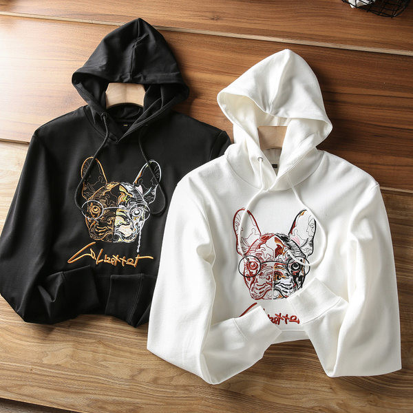 Modern férfi pulóver színes hímzéssel