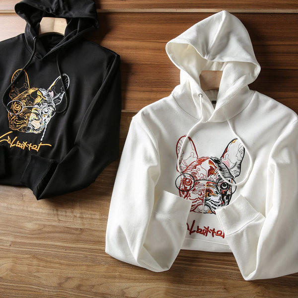 Modern férfi pulóver színes hímzéssel