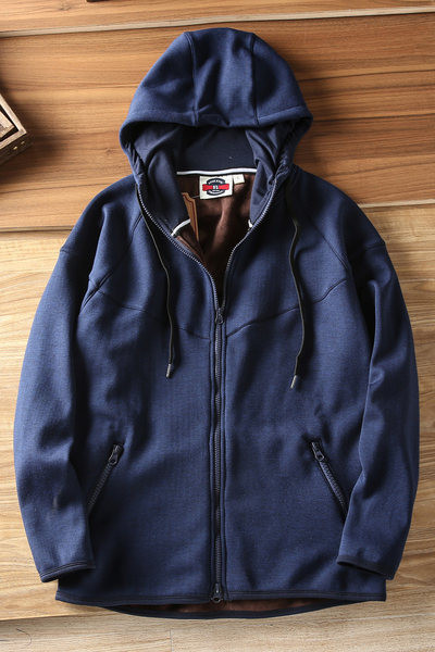 Καθημερινό φούτερ με ζεστή φόδρα και κουκούλα