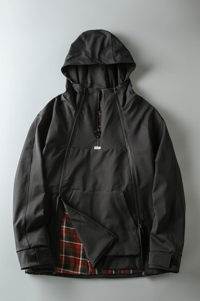 Geaca pentru barbati rezistenta la vant, cu gluga si inchidere cu fermoar