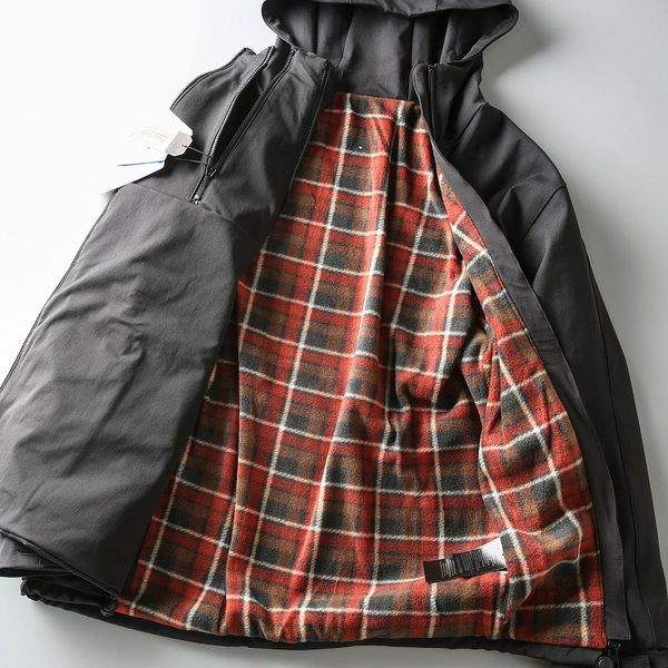 Geaca pentru barbati rezistenta la vant, cu gluga si inchidere cu fermoar