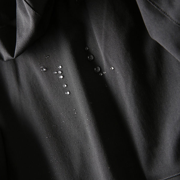 Geaca pentru barbati rezistenta la vant, cu gluga si inchidere cu fermoar